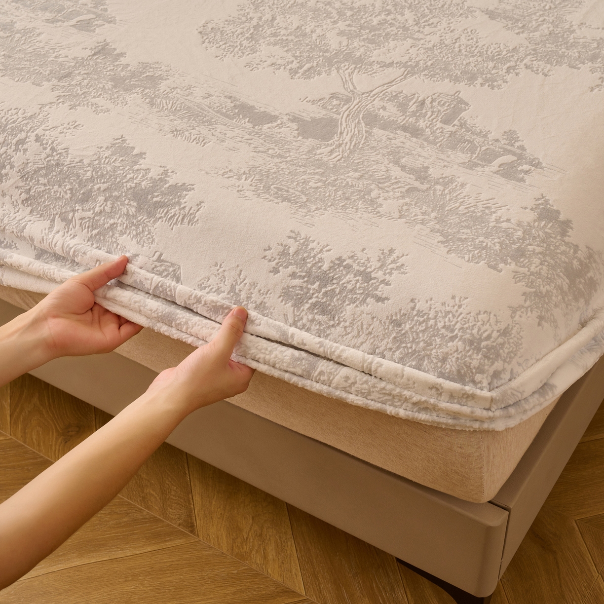 91家纺网 家纺一手货源 找家纺 （总）早晨家纺 2025新款高克重牛奶绒烂花单床笠