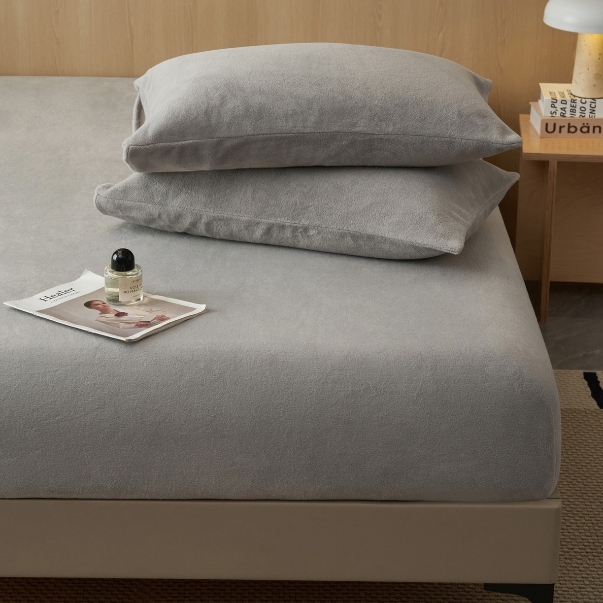 91家纺网 家纺一手货源 找家纺 早晨家纺 2025新款高克重牛奶绒纯色单床笠 牛奶绒-浅灰