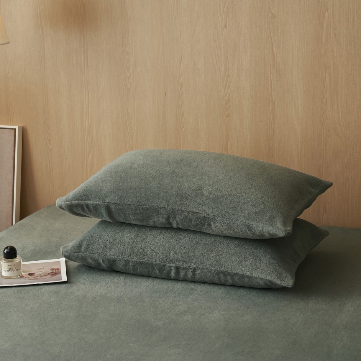 91家纺网 家纺一手货源 找家纺 早晨家纺 2025新款高克重牛奶绒纯色单床笠 牛奶绒-高级灰