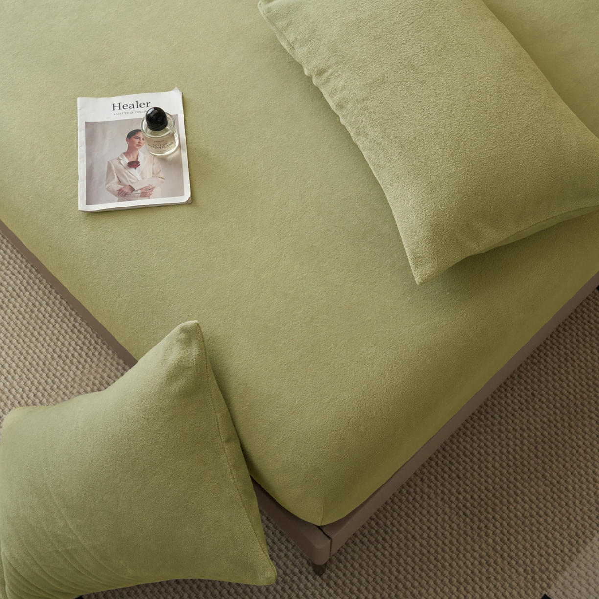 91家纺网 家纺一手货源 找家纺 早晨家纺 2025新款高克重牛奶绒纯色单床笠 牛奶绒-草绿