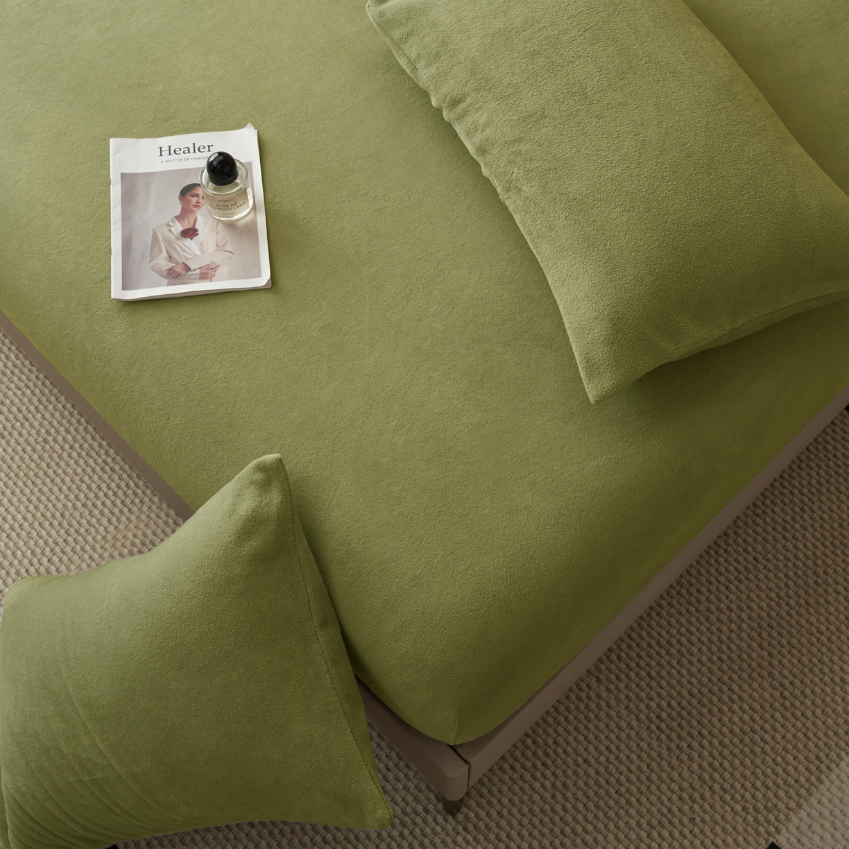 91家纺网 家纺一手货源 找家纺 早晨家纺 2025新款高克重牛奶绒纯色单床笠 牛奶绒-橄榄绿