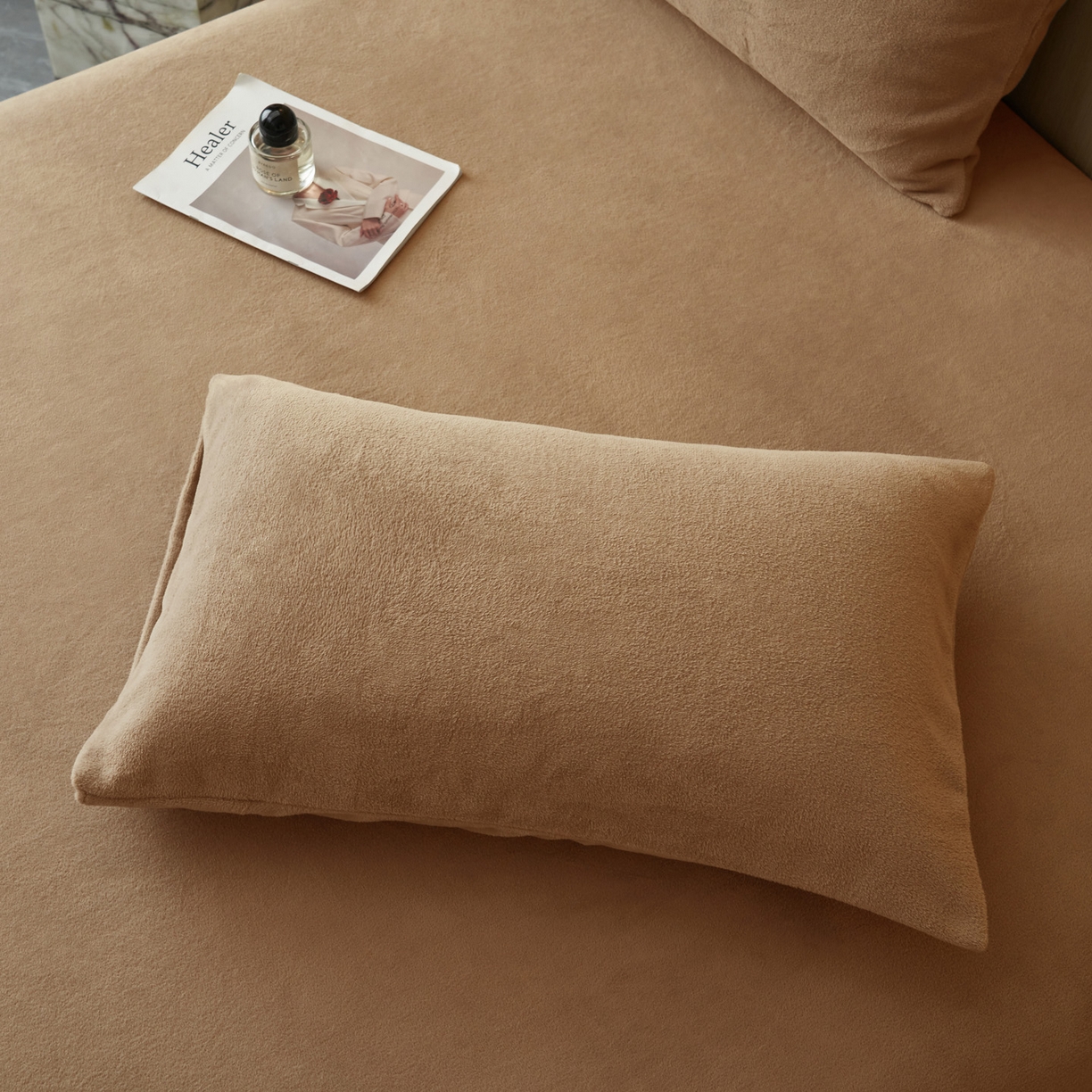 91家纺网 家纺一手货源 找家纺 早晨家纺 2025新款高克重牛奶绒纯色单床笠 牛奶绒-奶茶咖