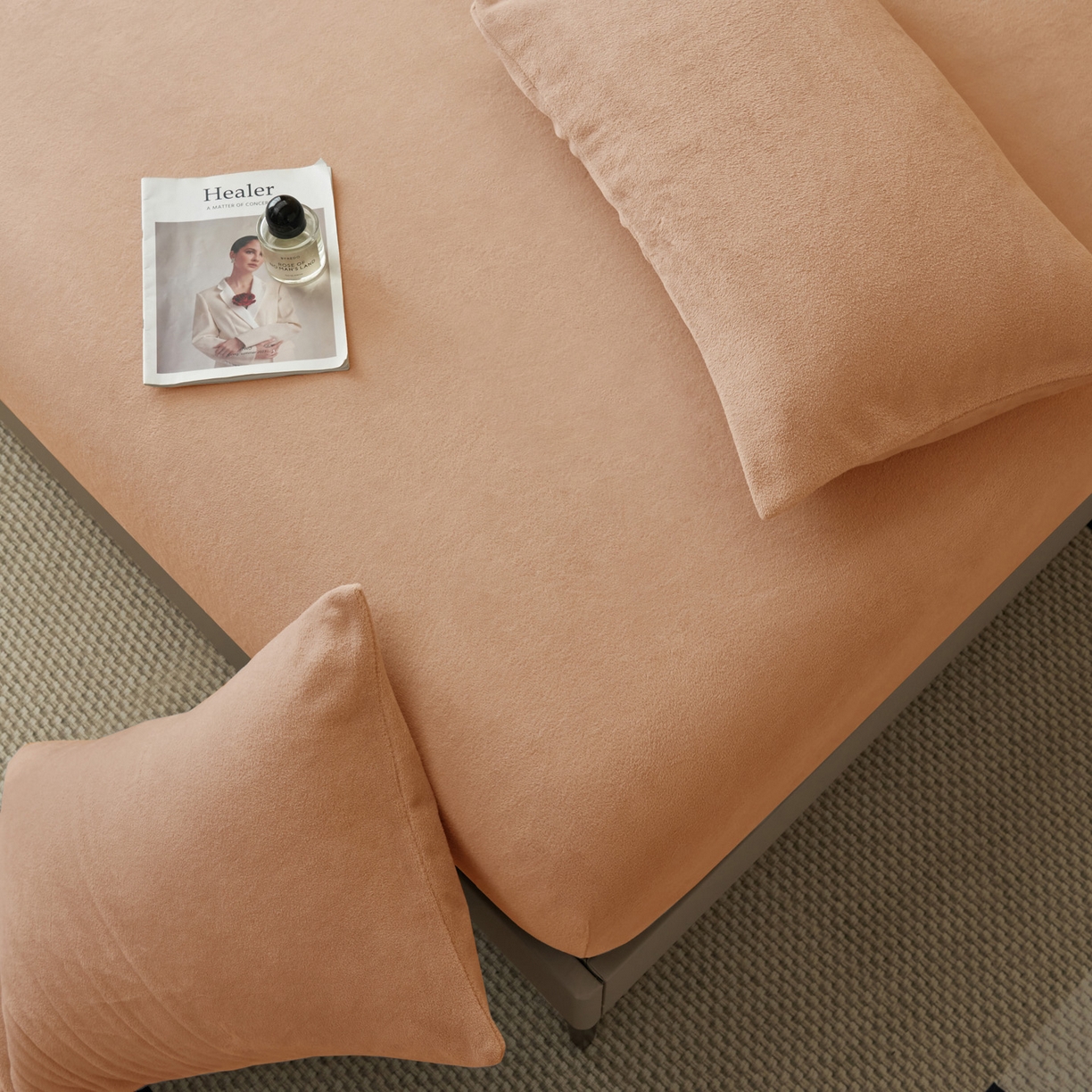 91家纺网 家纺一手货源 找家纺 早晨家纺 2025新款高克重牛奶绒纯色单床笠 牛奶绒-橘色