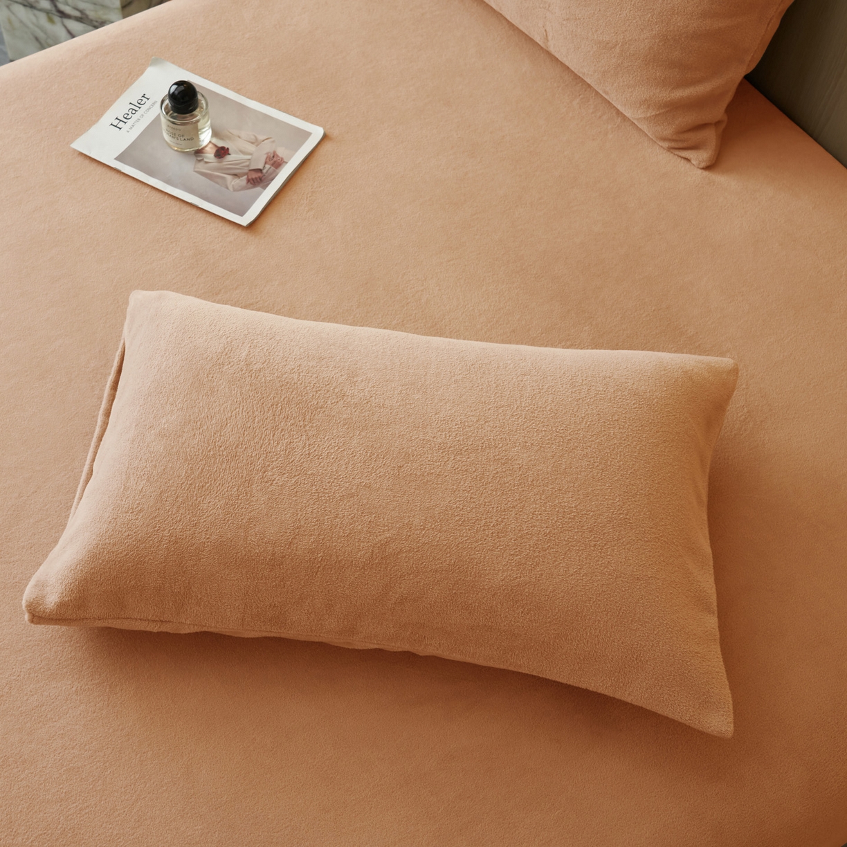 91家纺网 家纺一手货源 找家纺 早晨家纺 2025新款高克重牛奶绒纯色单床笠 牛奶绒-橘色