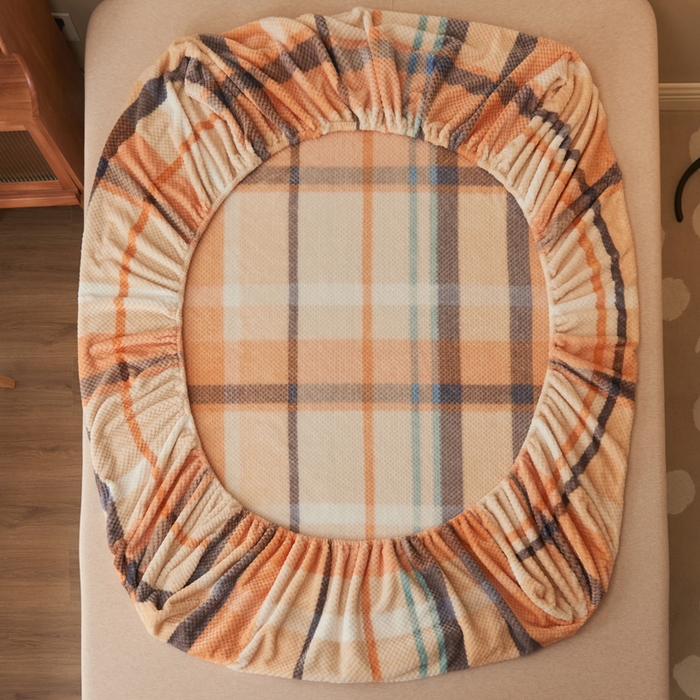 91家纺网 家纺一手货源 找家纺 早晨家纺 2025新款豆豆款高克重牛奶绒菠萝格无印风床笠 豆豆绒-大格橙