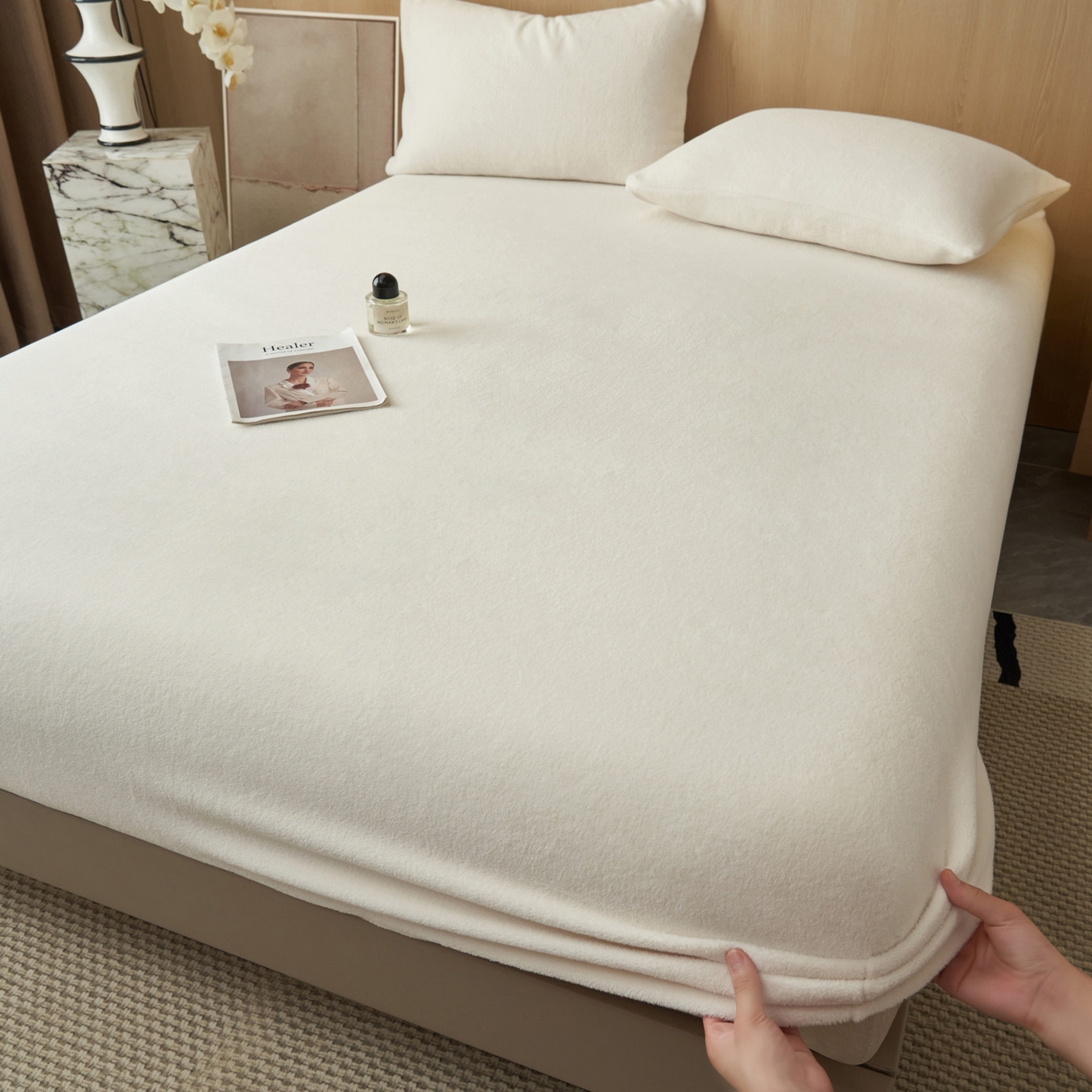 91家纺网 家纺一手货源 找家纺 早晨家纺 2025新款高克重牛奶绒纯色单床笠 牛奶绒-奶白