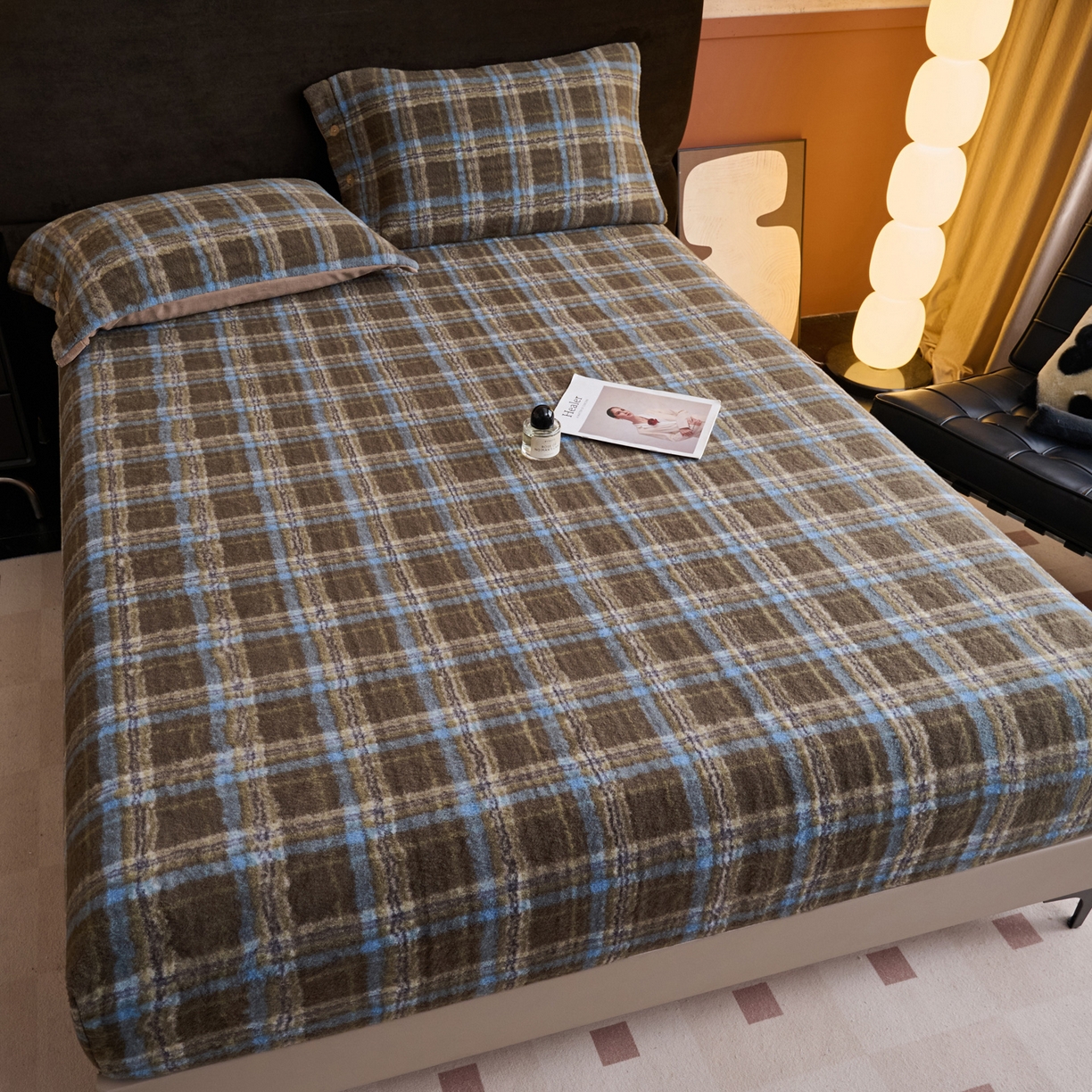 91家纺网 家纺一手货源 找家纺 早晨家纺 2025新款230g羊驼绒复古格牛奶绒床笠 维系咖格