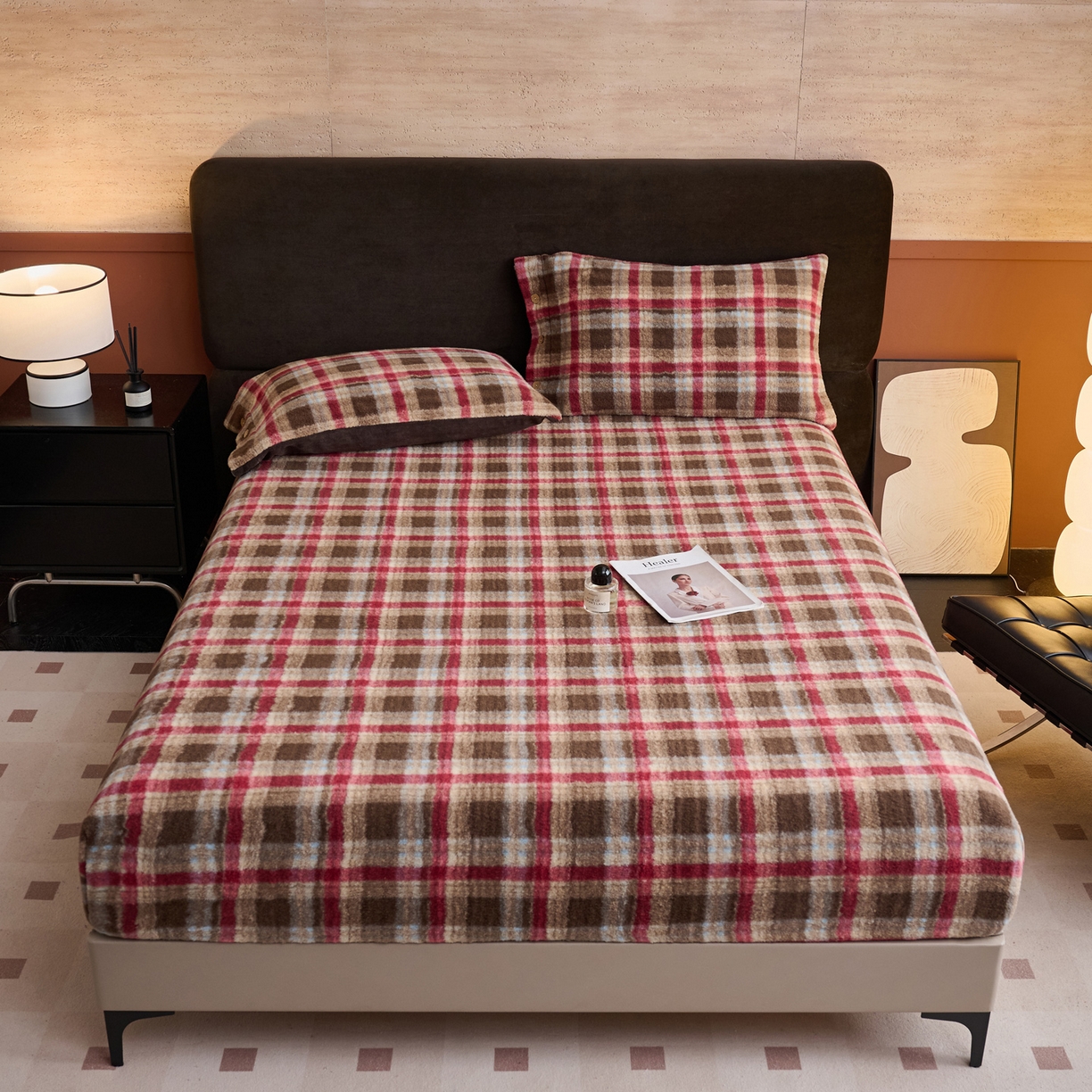 91家纺网 家纺一手货源 找家纺 （总）早晨家纺 2025新款230g羊驼绒复古格牛奶绒床笠