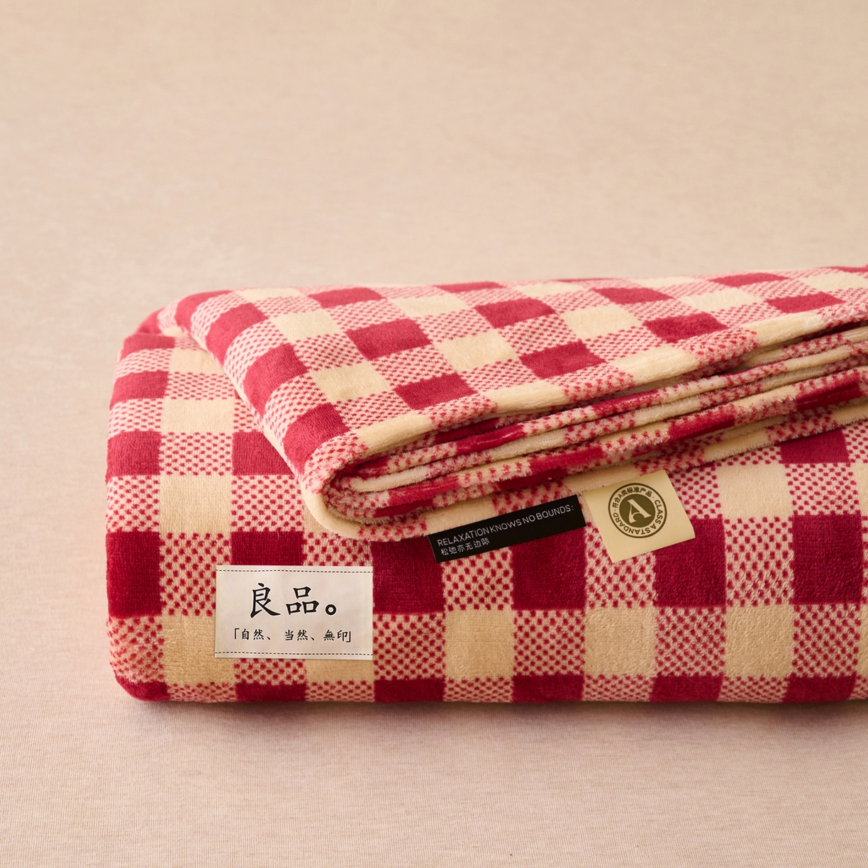 91家纺网 家纺一手货源 找家纺 早晨家纺 2025新款野牧款高克重牛奶绒印花单床单系列 野牧-红小格