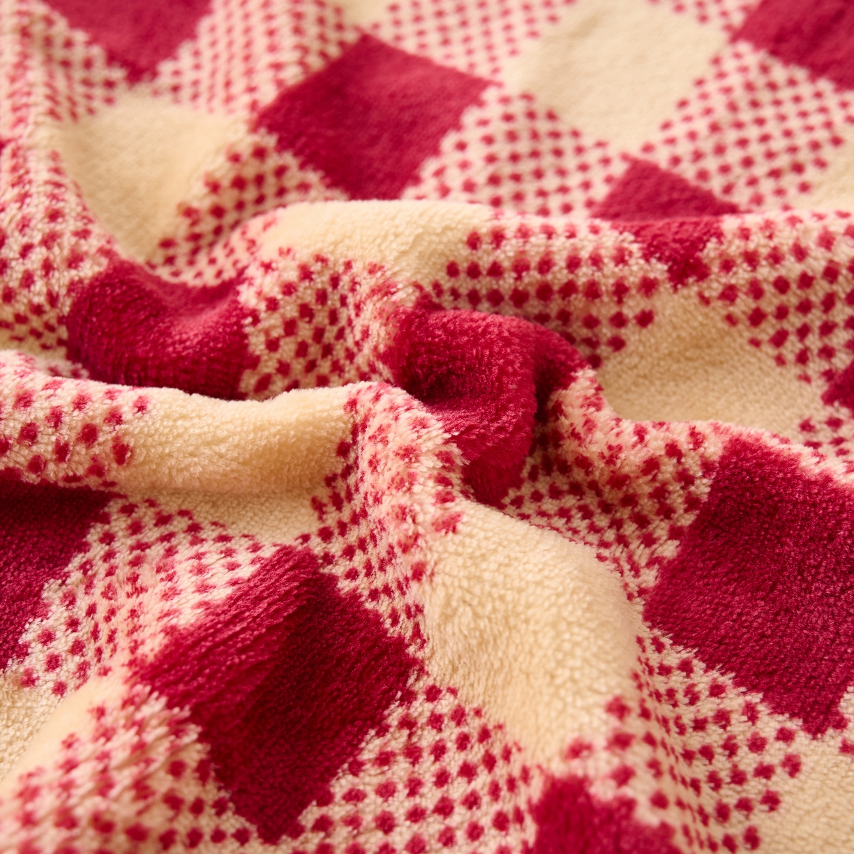 91家纺网 家纺一手货源 找家纺 早晨家纺 2025新款野牧款高克重牛奶绒印花单床单系列 野牧-红小格