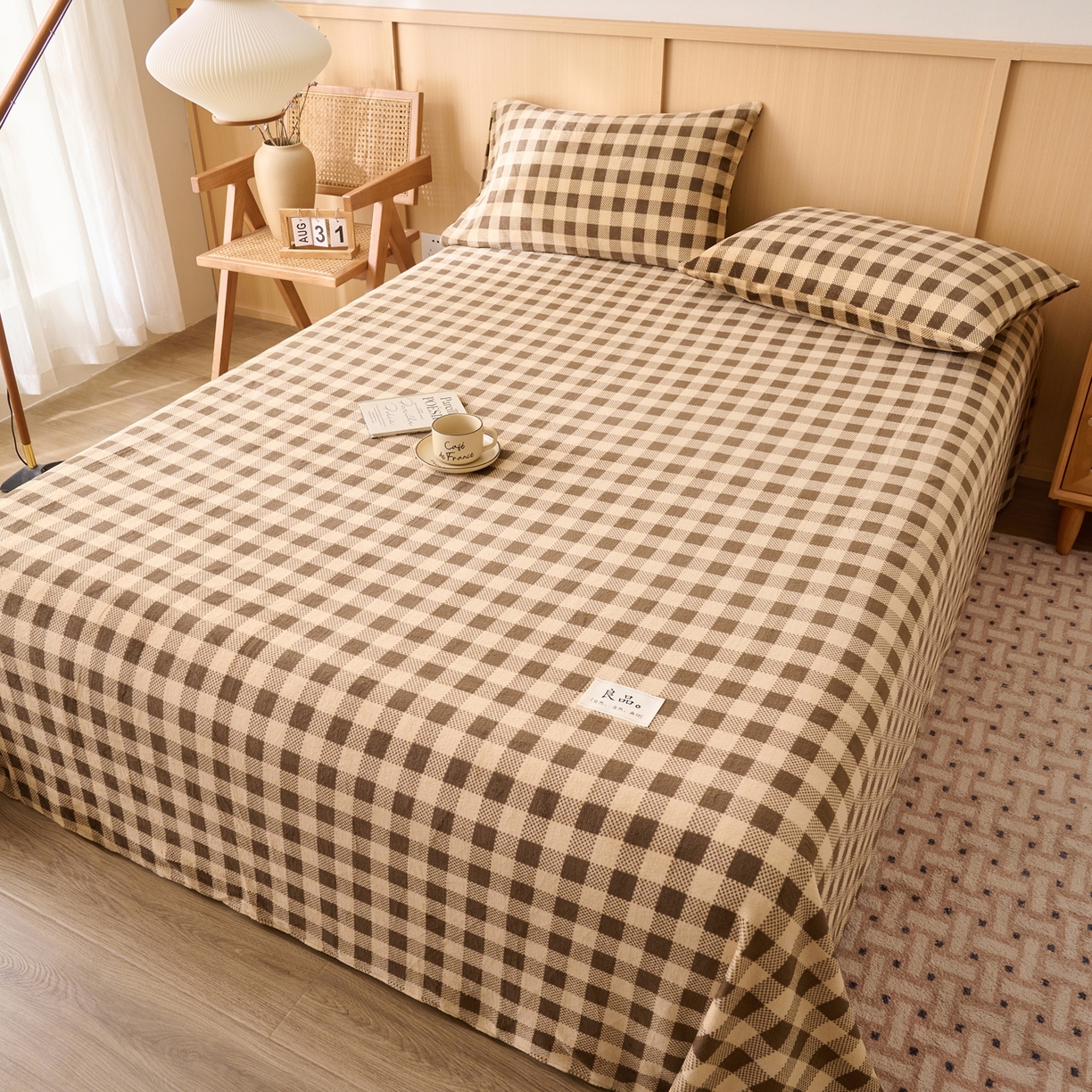 91家纺网 家纺一手货源 找家纺 早晨家纺 2025新款野牧款高克重牛奶绒印花单床单系列 野牧-咖小格