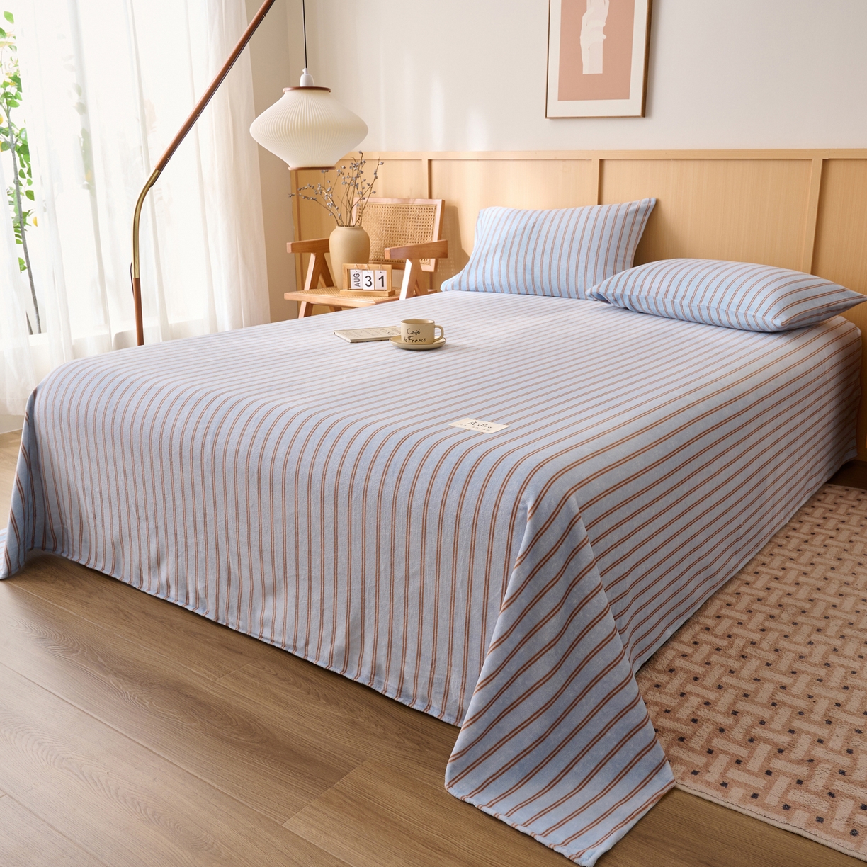 91家纺网 家纺一手货源 找家纺 早晨家纺 2025新款野牧款高克重牛奶绒印花单床单系列 野牧-竖条蓝