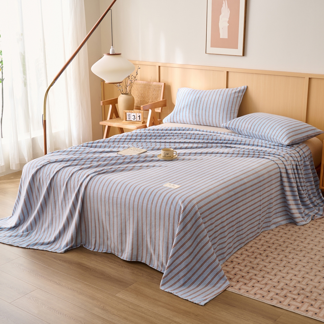 91家纺网 家纺一手货源 找家纺 早晨家纺 2025新款野牧款高克重牛奶绒印花单床单系列 野牧-竖条蓝