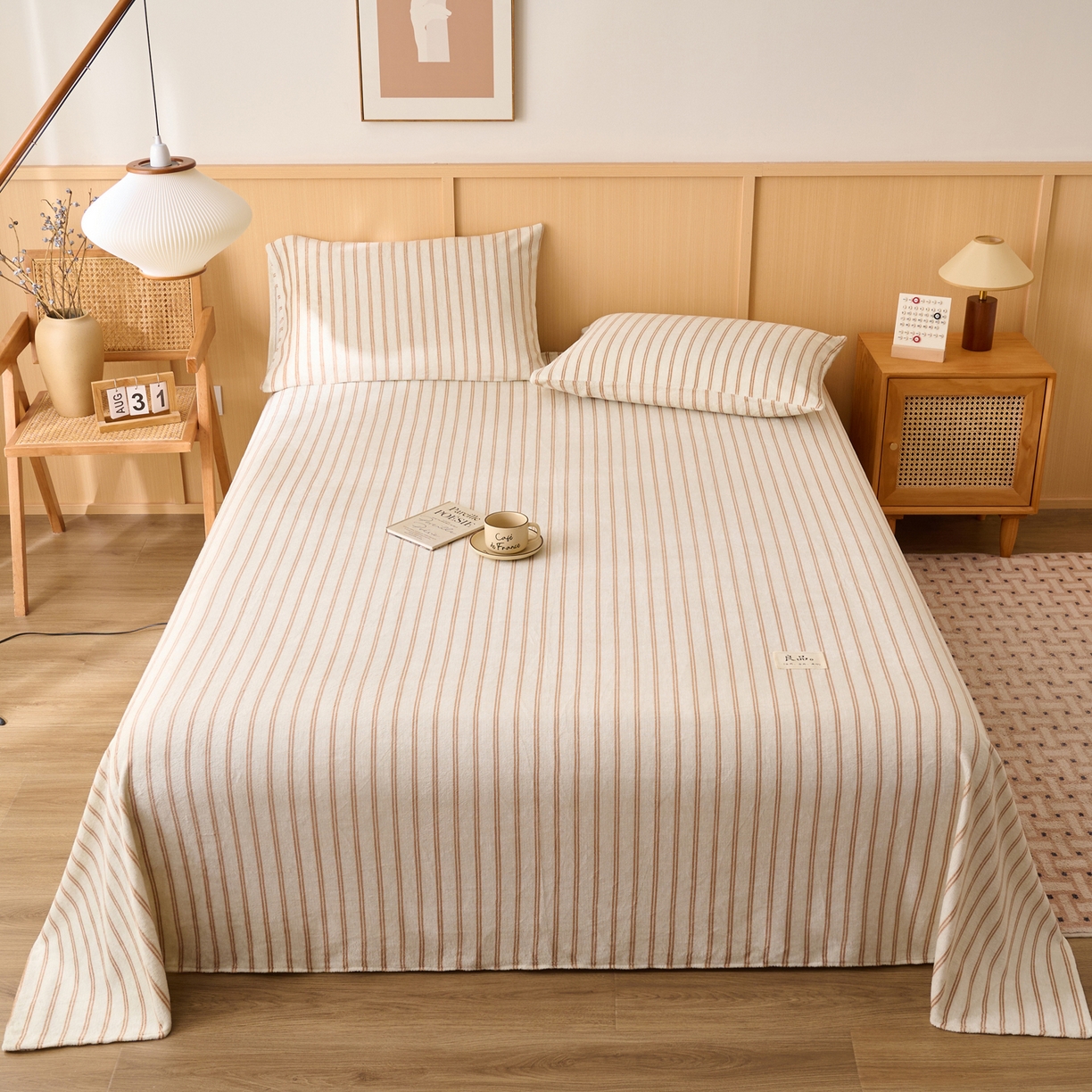 91家纺网 家纺一手货源 找家纺 早晨家纺 2025新款野牧款高克重牛奶绒印花单床单系列 野牧-竖条驼