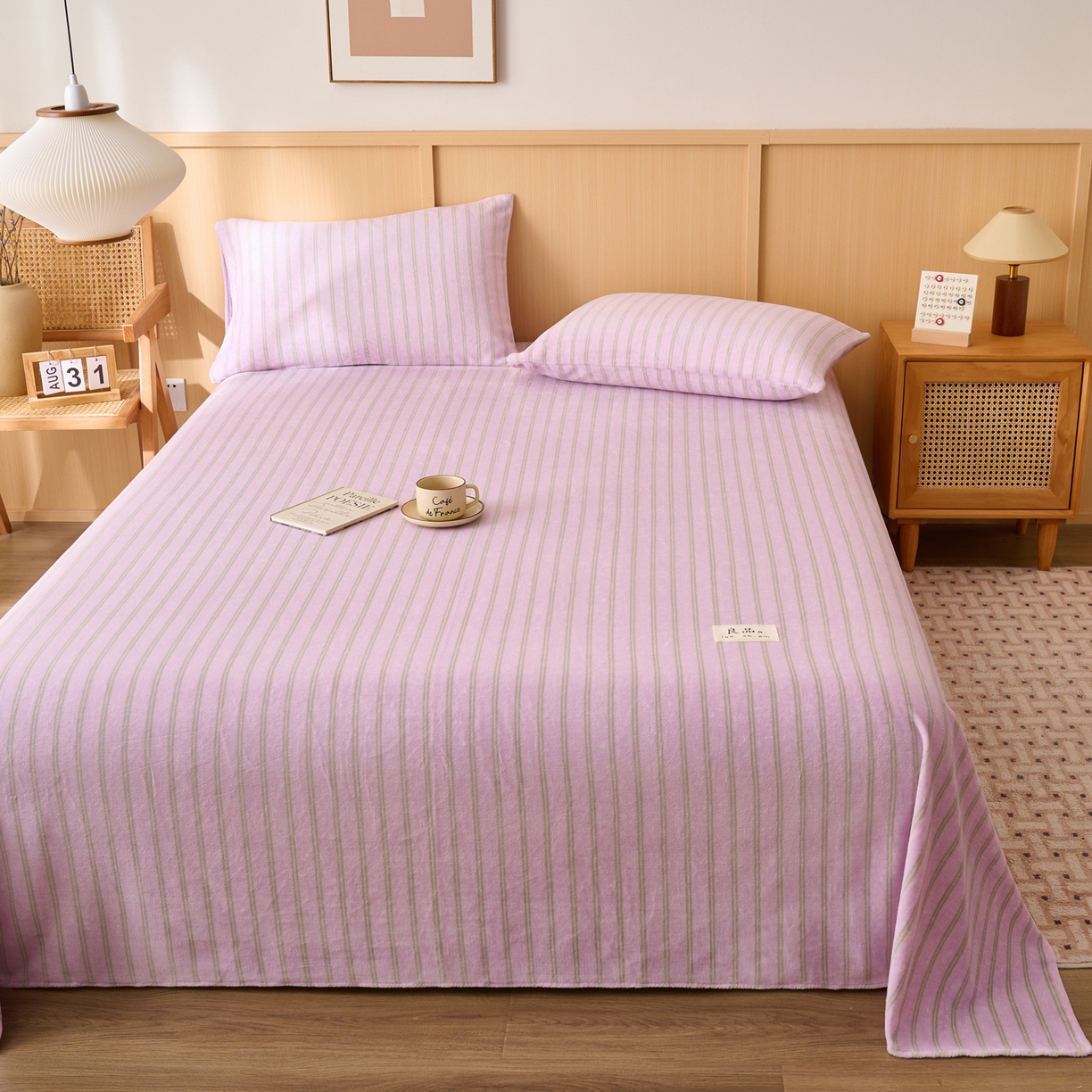 91家纺网 家纺一手货源 找家纺 早晨家纺 2025新款野牧款高克重牛奶绒印花单床单系列 野牧-竖条紫粉