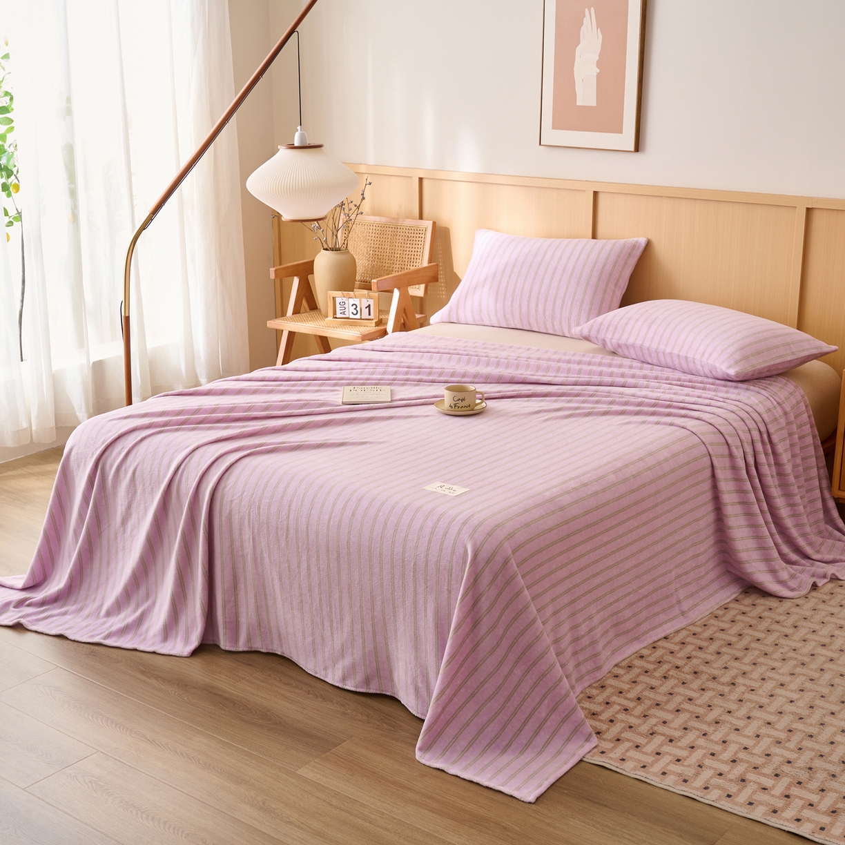 91家纺网 家纺一手货源 找家纺 早晨家纺 2025新款野牧款高克重牛奶绒印花单床单系列 野牧-竖条紫粉