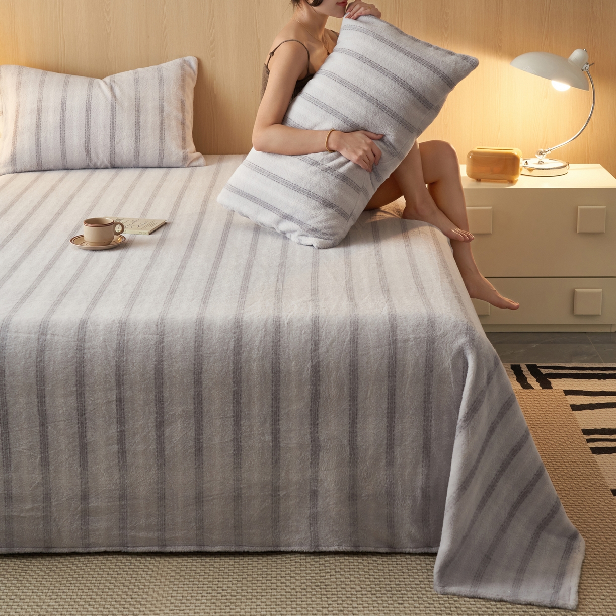 91家纺网 家纺一手货源 找家纺 早晨家纺 2025新款未末款仿羊绒牛奶绒床单 未末-浅灰