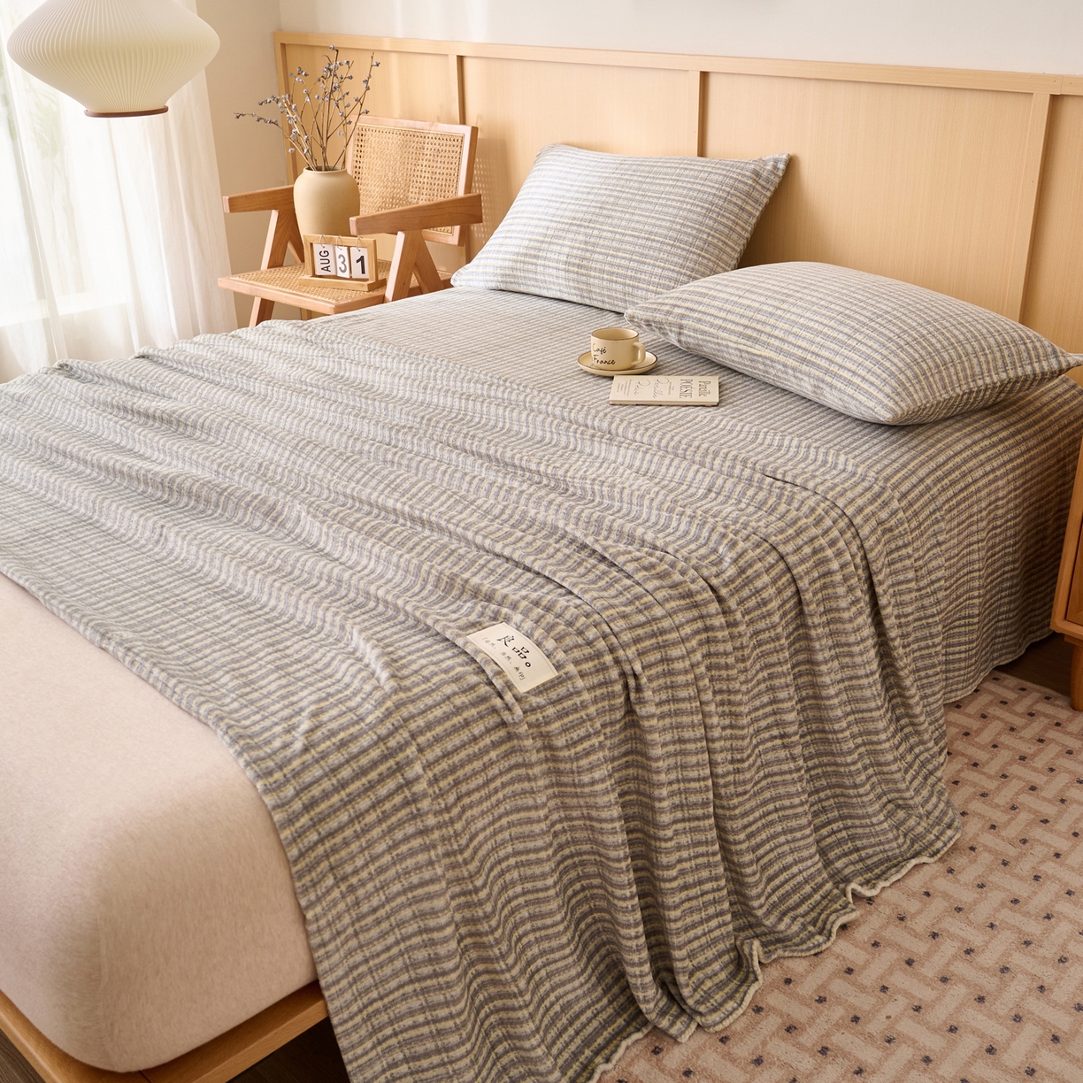 91家纺网 家纺一手货源 找家纺 早晨家纺 2025新款野牧款高克重牛奶绒印花单床单系列 野牧-香风灰