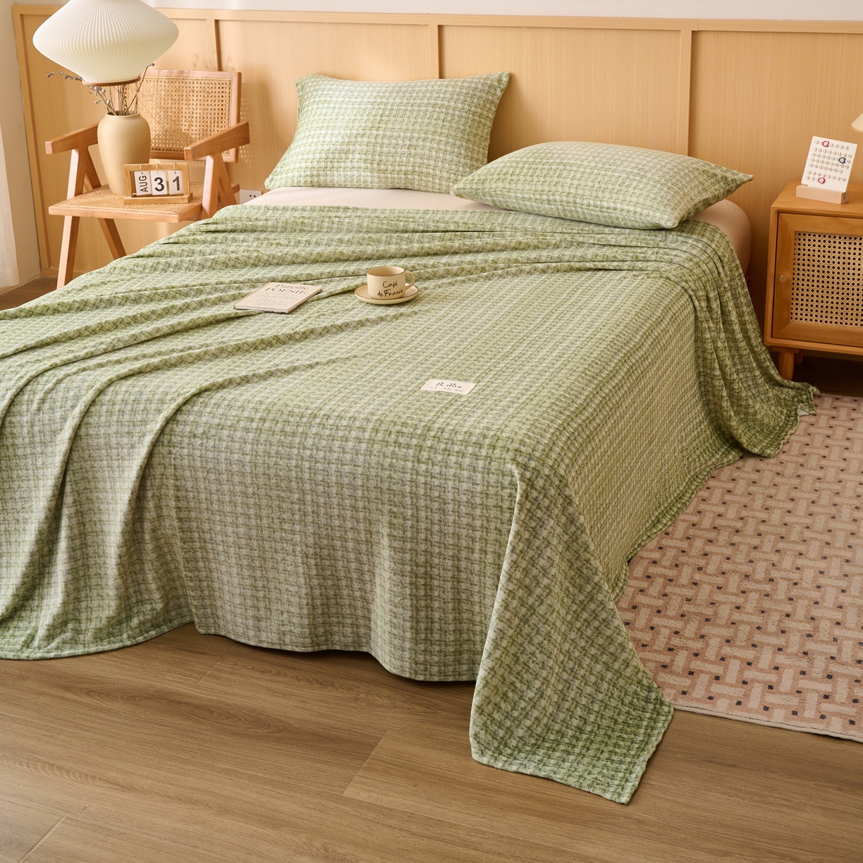 91家纺网 家纺一手货源 找家纺 早晨家纺 2025新款野牧款高克重牛奶绒印花单床单系列 野牧-香风绿