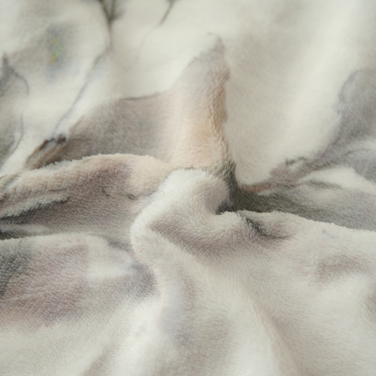 91家纺网 家纺一手货源 找家纺 早晨家纺 2025新款数码印花高克重牛奶单床单 浅蕊