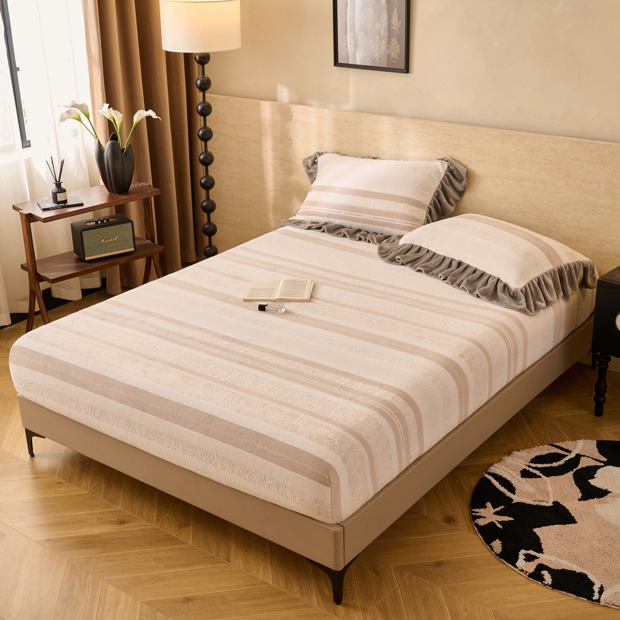 91家纺网 家纺一手货源 找家纺 早晨家纺 2025新款高克重牛奶绒烂花单床笠 素纹