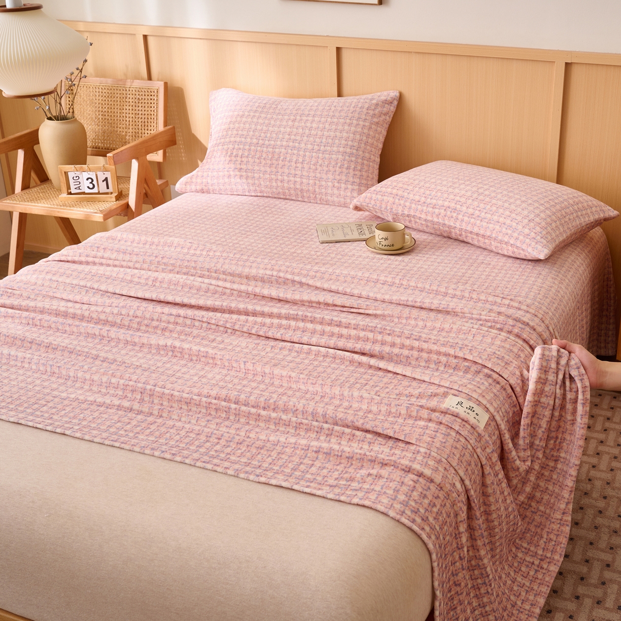 91家纺网 家纺一手货源 找家纺 早晨家纺 2025新款野牧款高克重牛奶绒印花单床单系列 野牧-香风玉