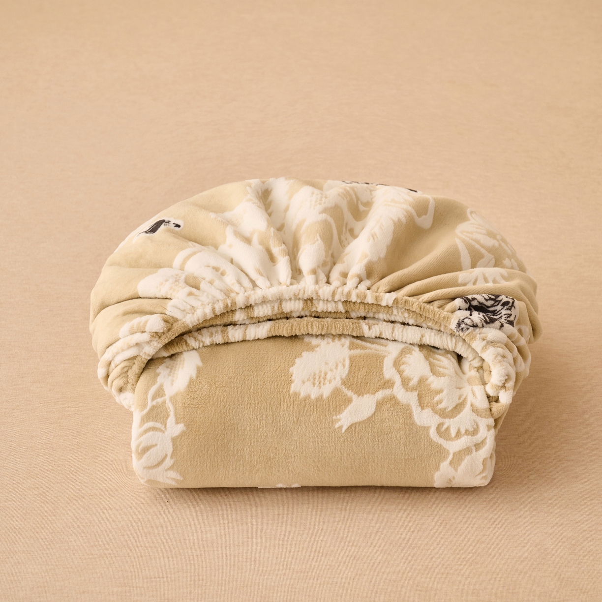 91家纺网 家纺一手货源 找家纺 早晨家纺 2025新款高克重牛奶绒烂花单床笠 雅庭花叙