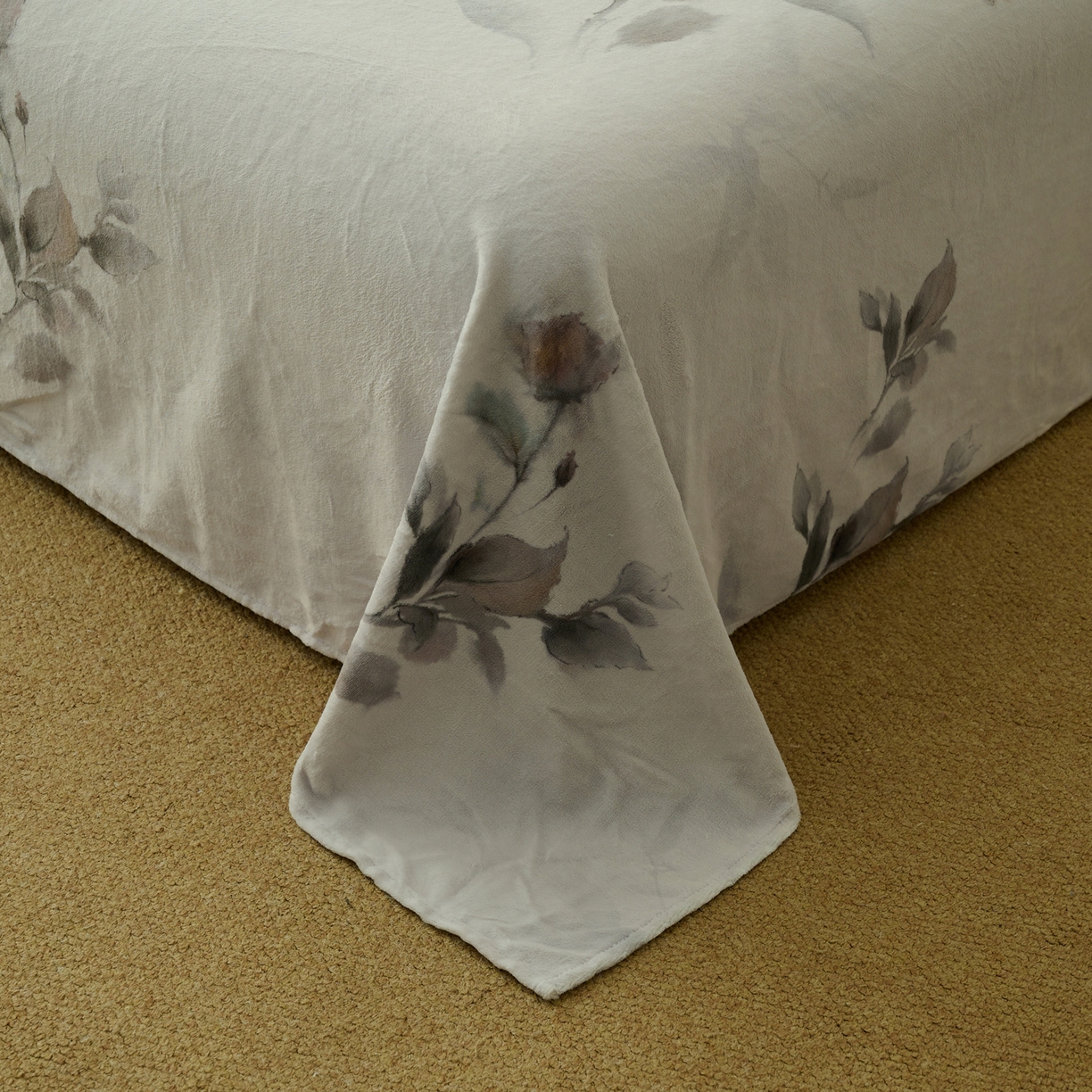 91家纺网 家纺一手货源 找家纺 早晨家纺 2025新款数码印花高克重牛奶单床单 浅蕊