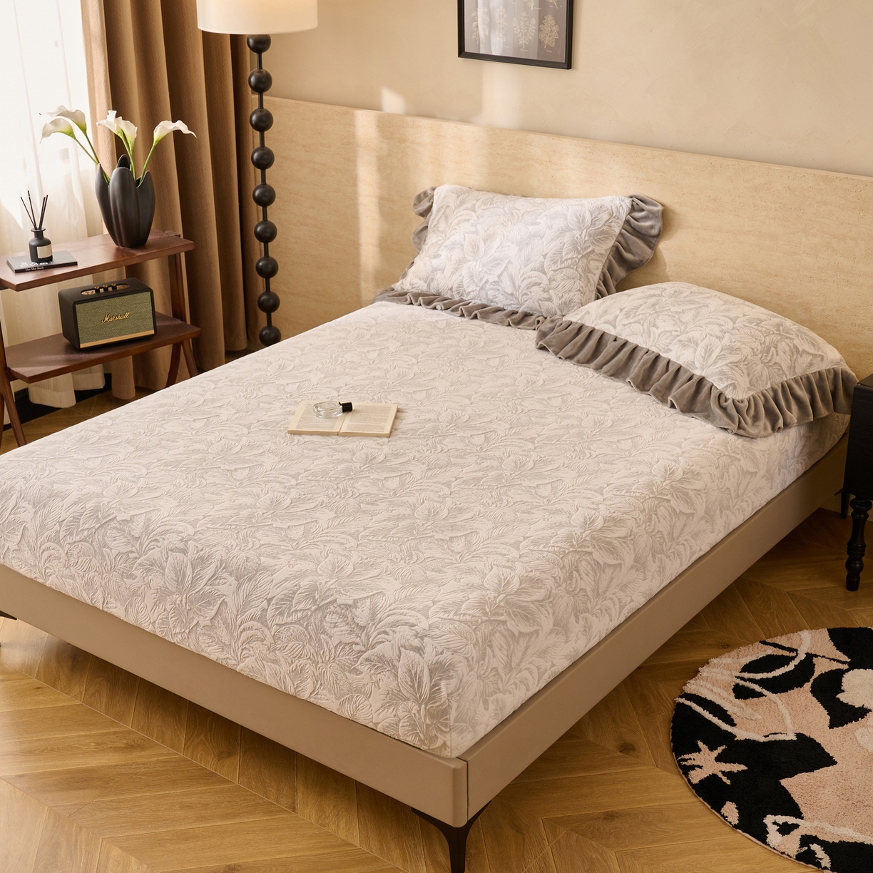 91家纺网 家纺一手货源 找家纺 早晨家纺 2025新款高克重牛奶绒烂花单床笠 叶素