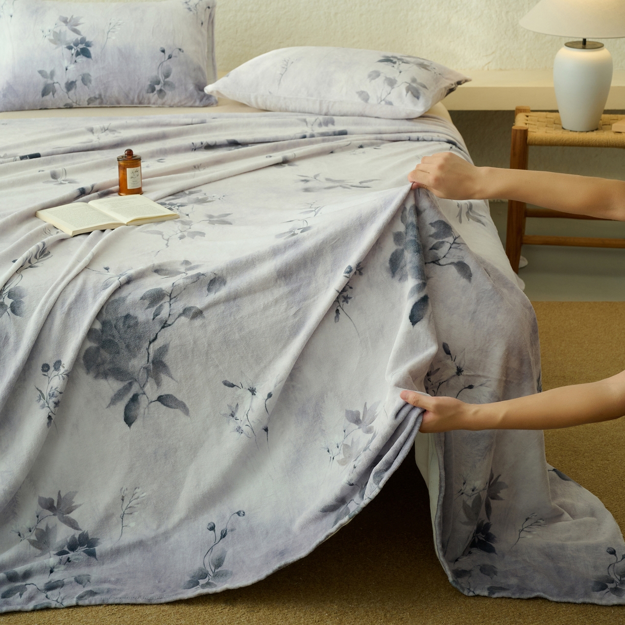 91家纺网 家纺一手货源 找家纺 早晨家纺 2025新款数码印花高克重牛奶单床单 烟蕊