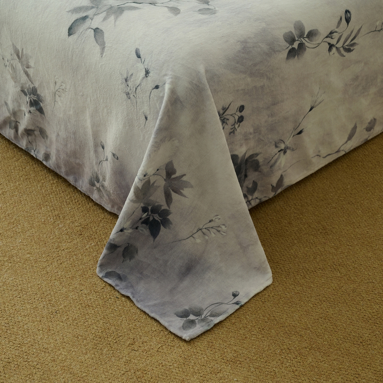 91家纺网 家纺一手货源 找家纺 早晨家纺 2025新款数码印花高克重牛奶单床单 烟蕊