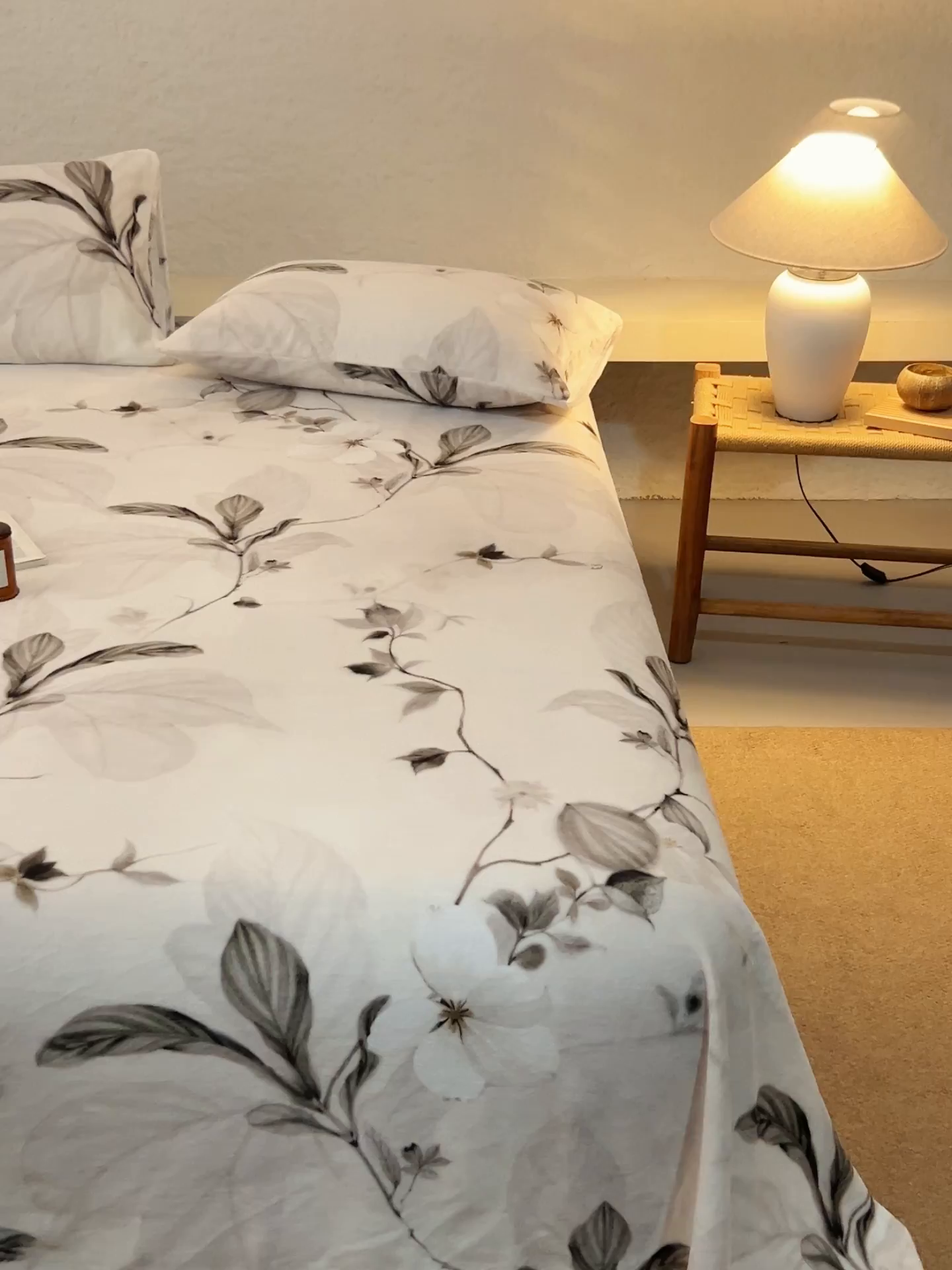 91家纺网 家纺一手货源 找家纺 早晨家纺 2025新款数码印花高克重牛奶单床单 素枝