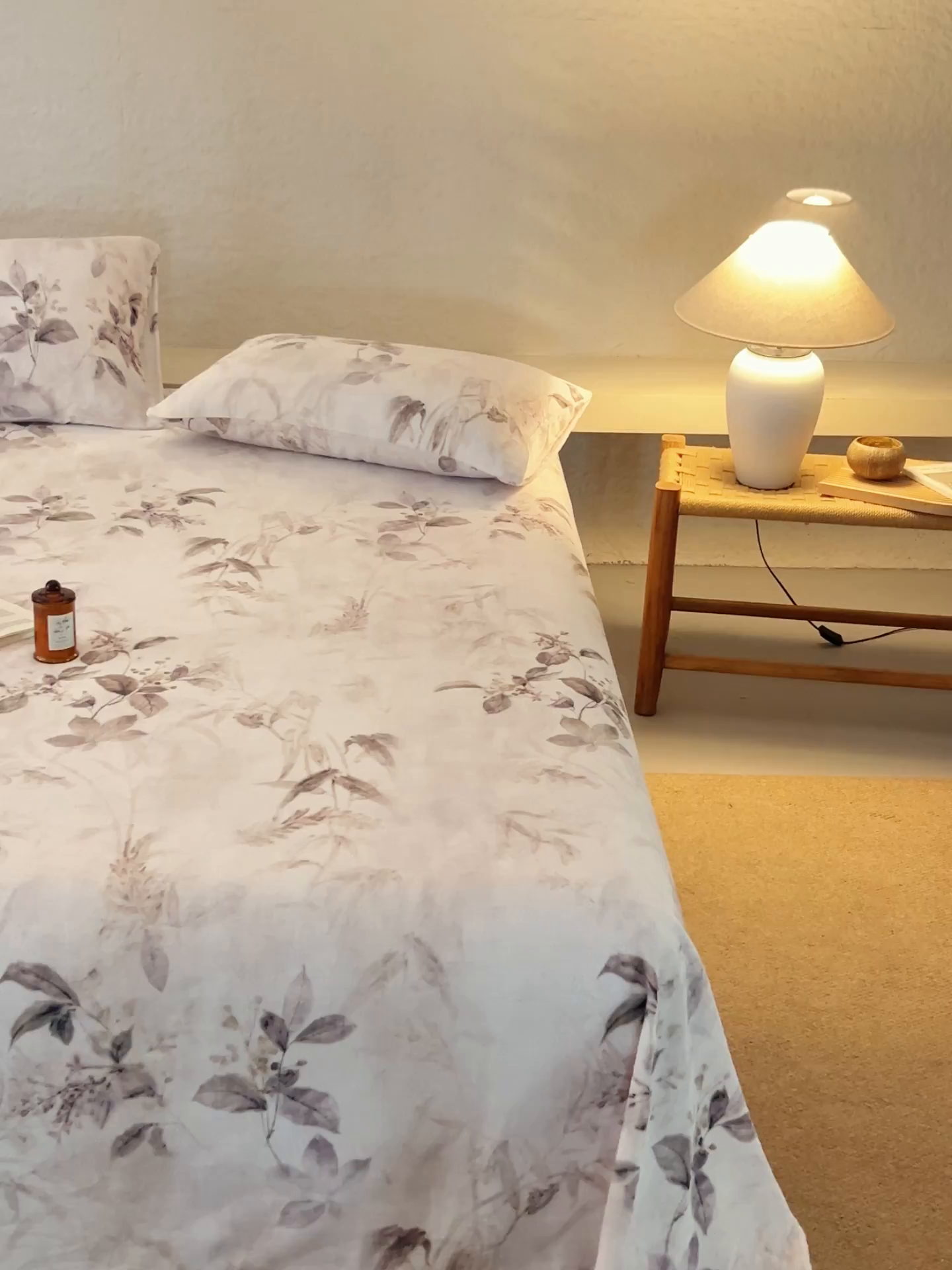 91家纺网 家纺一手货源 找家纺 早晨家纺 2025新款数码印花高克重牛奶单床单 疏影