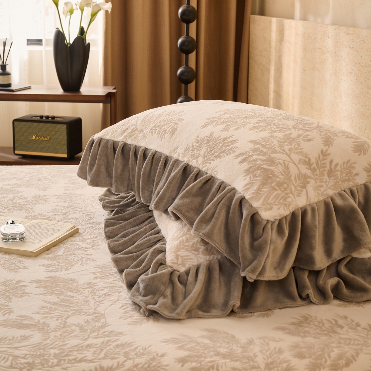 91家纺网 家纺一手货源 找家纺 早晨家纺 2025新款高克重牛奶绒烂花单床笠 叶韵