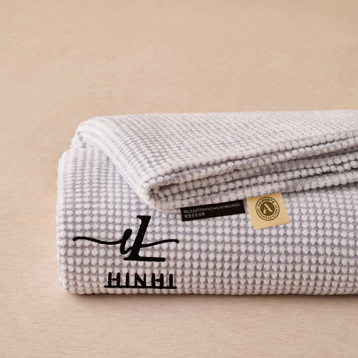 早晨家纺 2025新款深蓝款高克重牛奶绒阳离子提花单床单系列 深蓝-灰