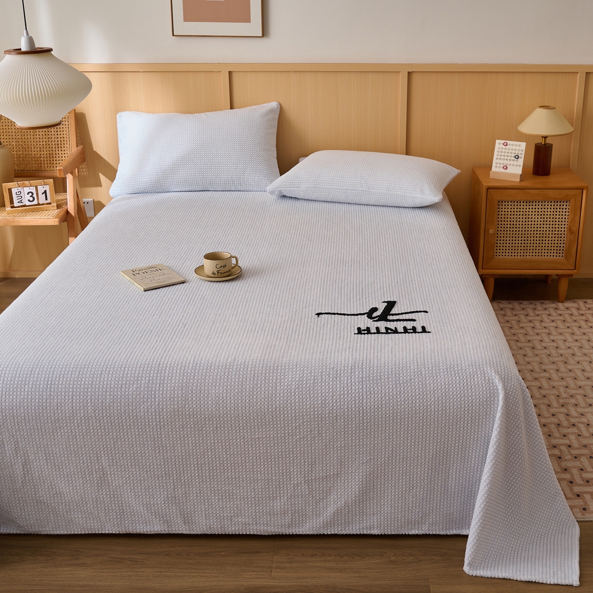 91家纺网 家纺一手货源 找家纺 早晨家纺 2025新款深蓝款高克重牛奶绒阳离子提花单床单系列 深蓝-蓝