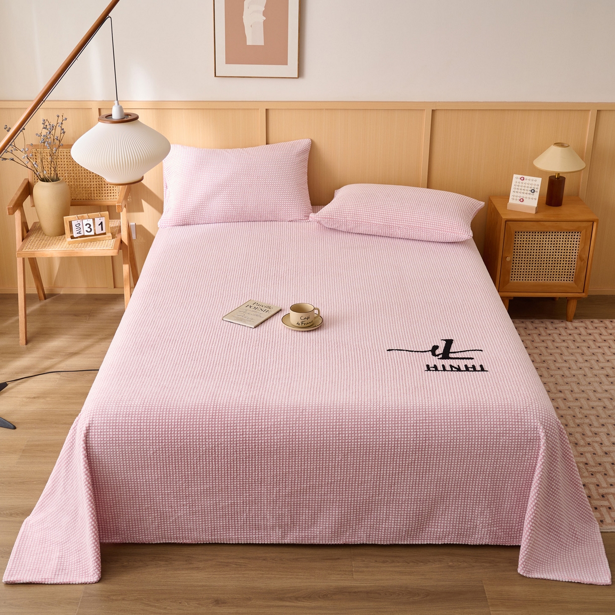 91家纺网 家纺一手货源 找家纺 早晨家纺 2025新款深蓝款高克重牛奶绒阳离子提花单床单系列 深蓝-豆沙