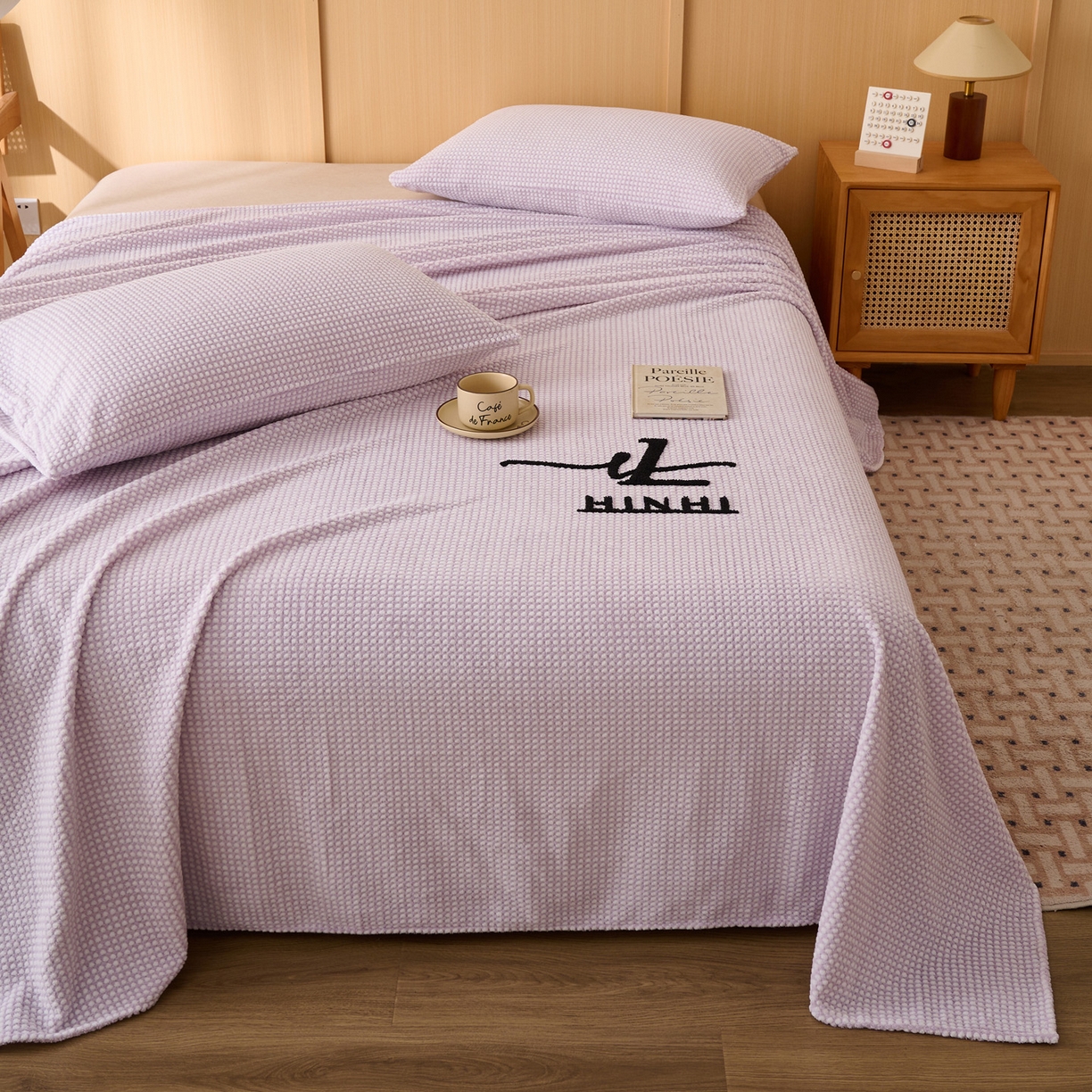 91家纺网 家纺一手货源 找家纺 早晨家纺 2025新款深蓝款高克重牛奶绒阳离子提花单床单系列 深蓝-紫