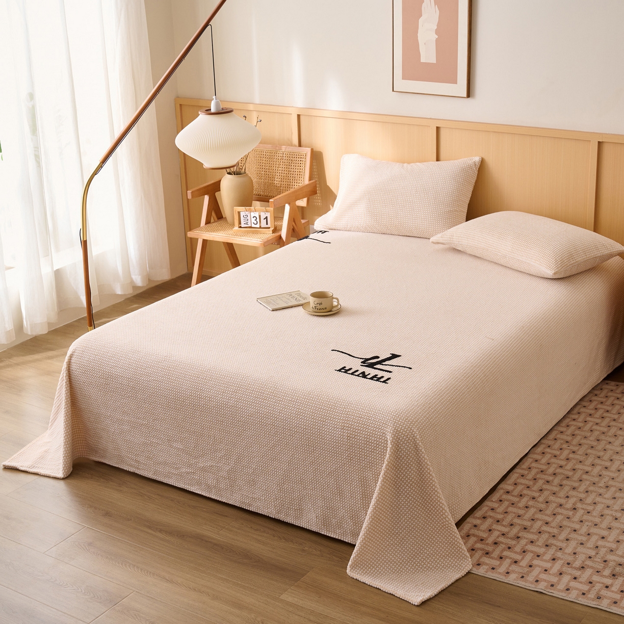 91家纺网 家纺一手货源 找家纺 早晨家纺 2025新款深蓝款高克重牛奶绒阳离子提花单床单系列 深蓝-黄