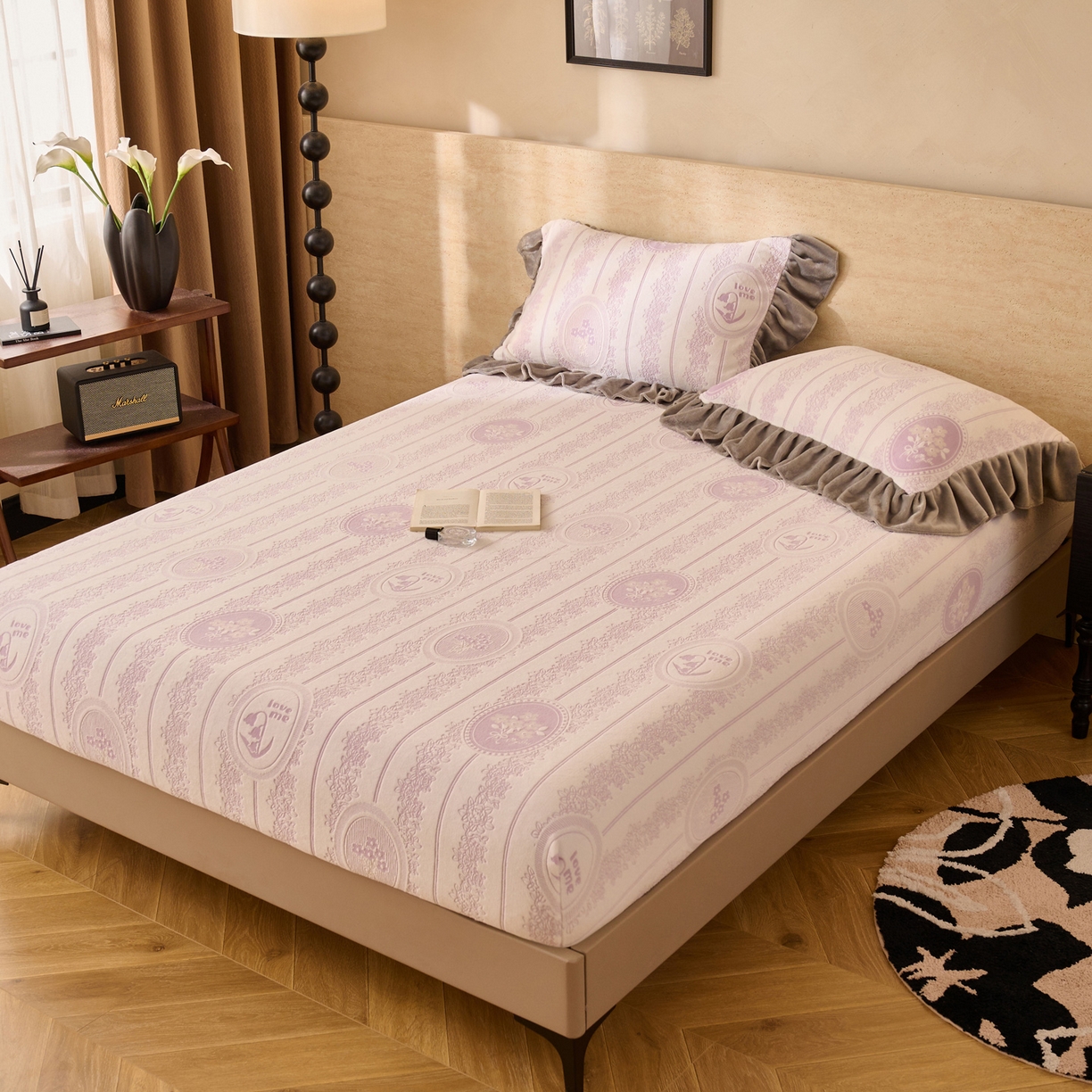 91家纺网 家纺一手货源 找家纺 早晨家纺 2025新款高克重牛奶绒烂花单床笠 紫韵