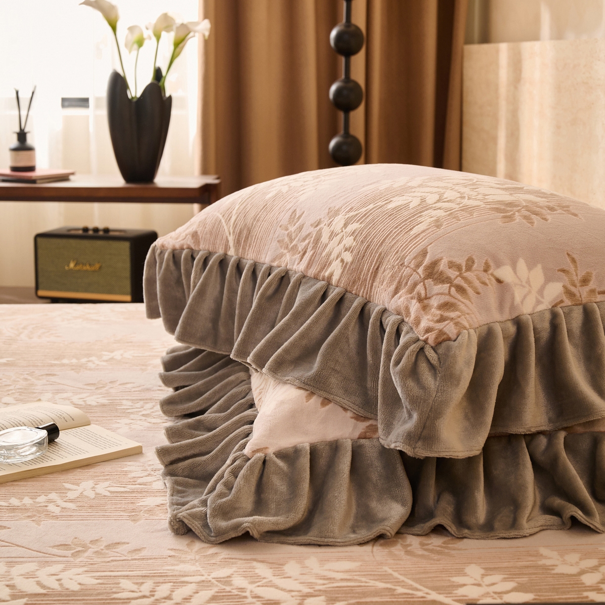 91家纺网 家纺一手货源 找家纺 早晨家纺 2025新款高克重牛奶绒烂花单床笠 棕叶雅庭