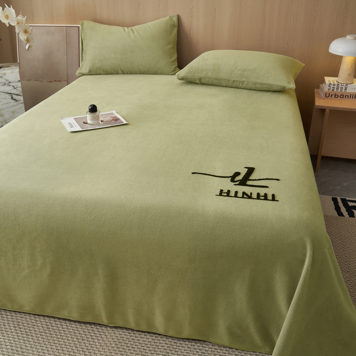 91家纺网 家纺一手货源 找家纺 （总）早晨家纺 2025新款牛奶绒纯色毛巾绣暖绒床单