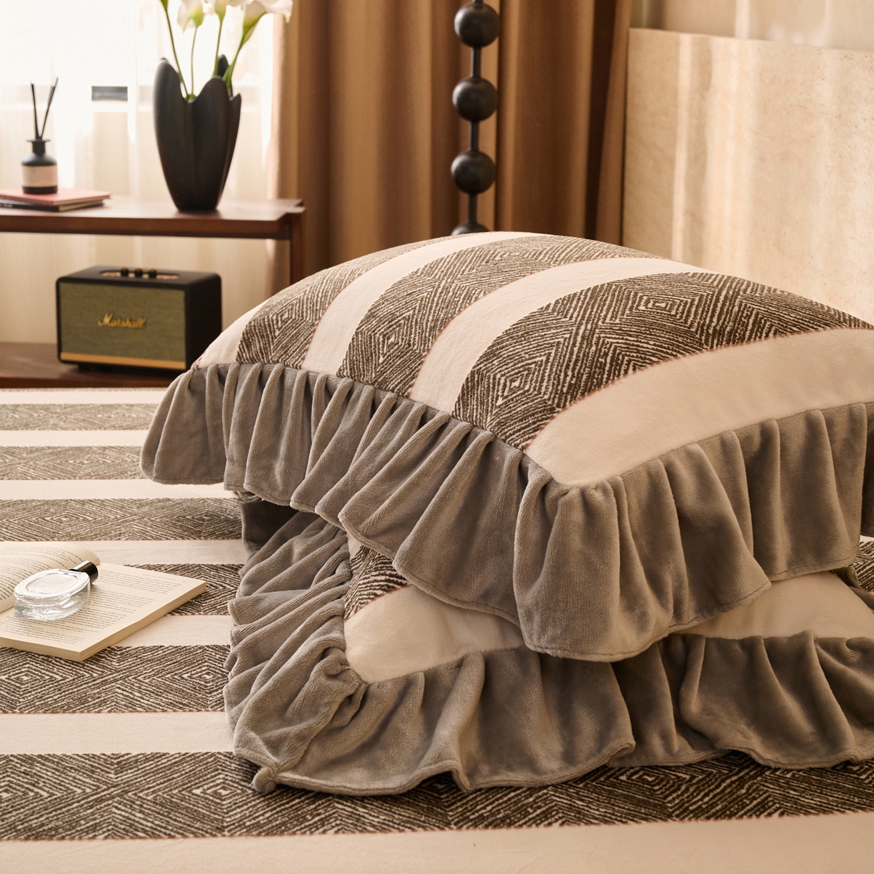 91家纺网 家纺一手货源 找家纺 早晨家纺 2025新款高克重牛奶绒烂花单床笠 棕韵格序