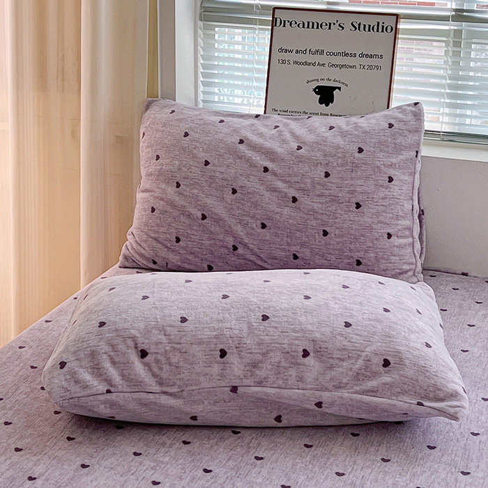 91家纺网 家纺一手货源 找家纺 名品家纺 2025新款新款加厚牛奶绒床单牛奶绒-爱心紫