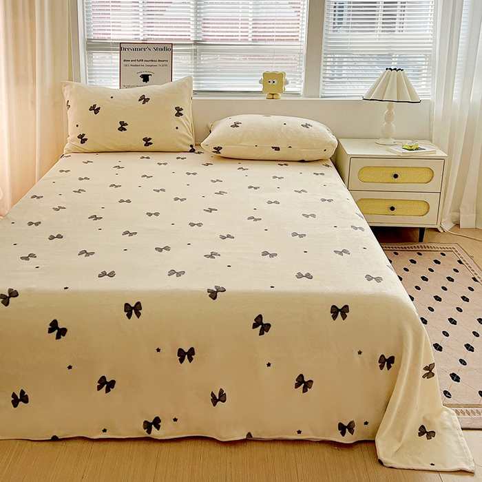 91家纺网 家纺一手货源 找家纺 名品家纺 2025新款新款加厚牛奶绒床单牛奶绒-蝴蝶结灰