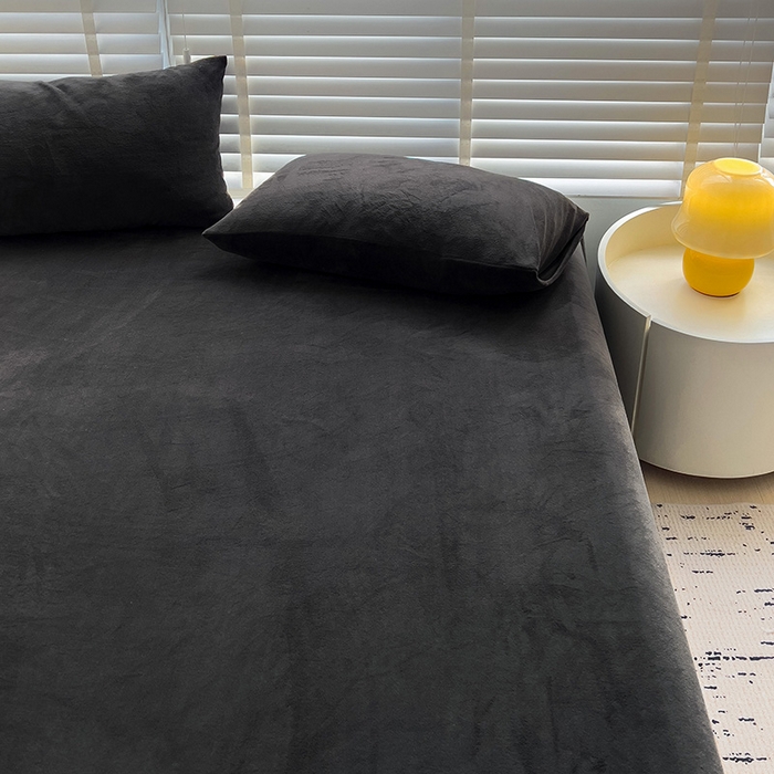 91家纺网 家纺一手货源 找家纺 名品家纺 2025新款新款加厚牛奶绒床单牛奶绒-奶黑