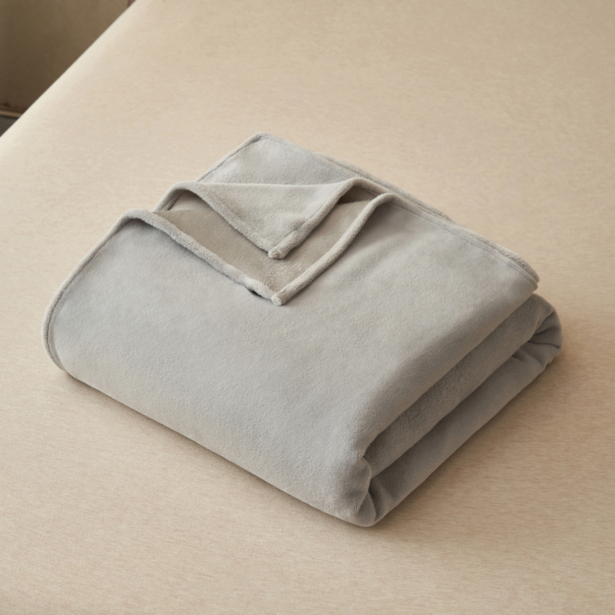 91家纺网 家纺一手货源 找家纺 早晨家纺 2025新款牛奶绒纯色单床单 牛奶绒-浅灰