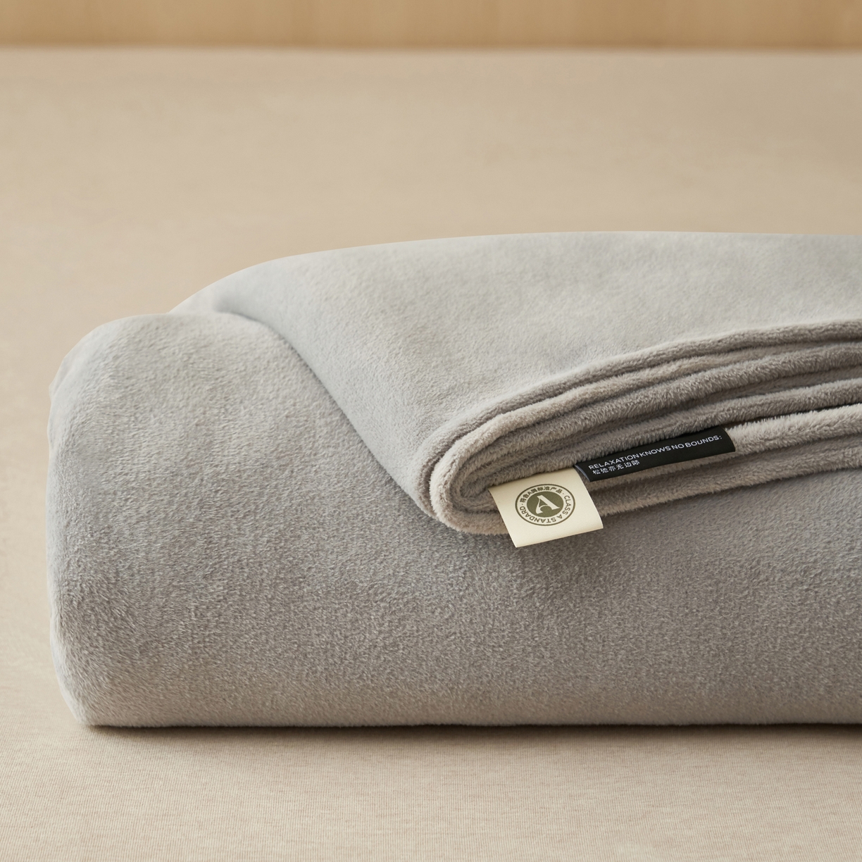 91家纺网 家纺一手货源 找家纺 早晨家纺 2025新款牛奶绒纯色单床单 牛奶绒-浅灰