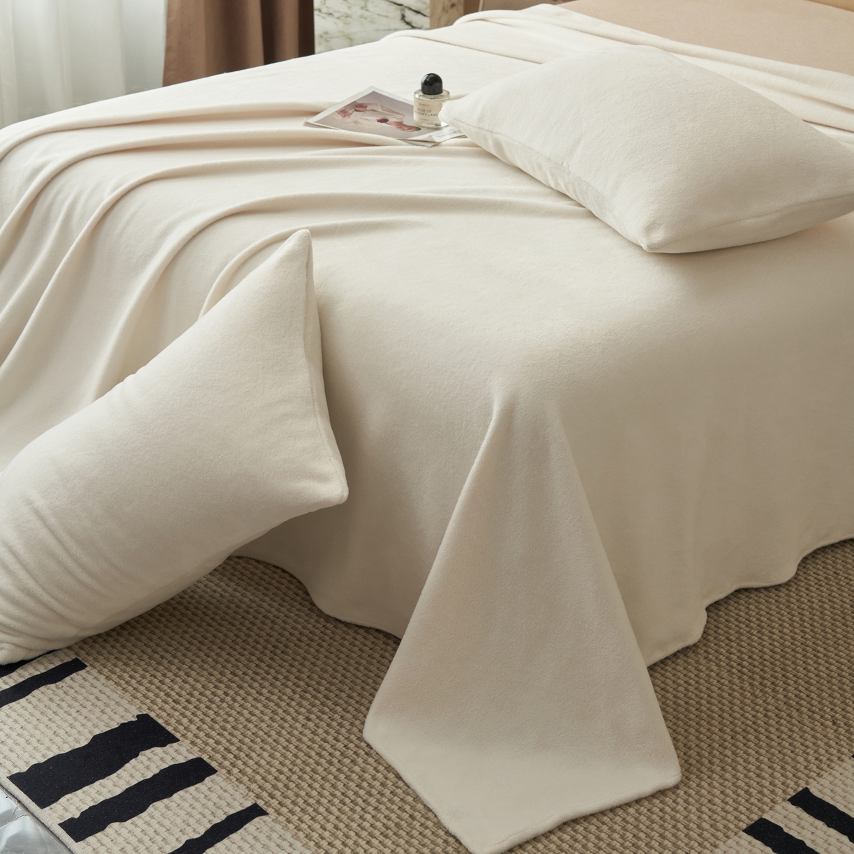 91家纺网 家纺一手货源 找家纺 早晨家纺 2025新款牛奶绒纯色单床单 牛奶绒-奶白