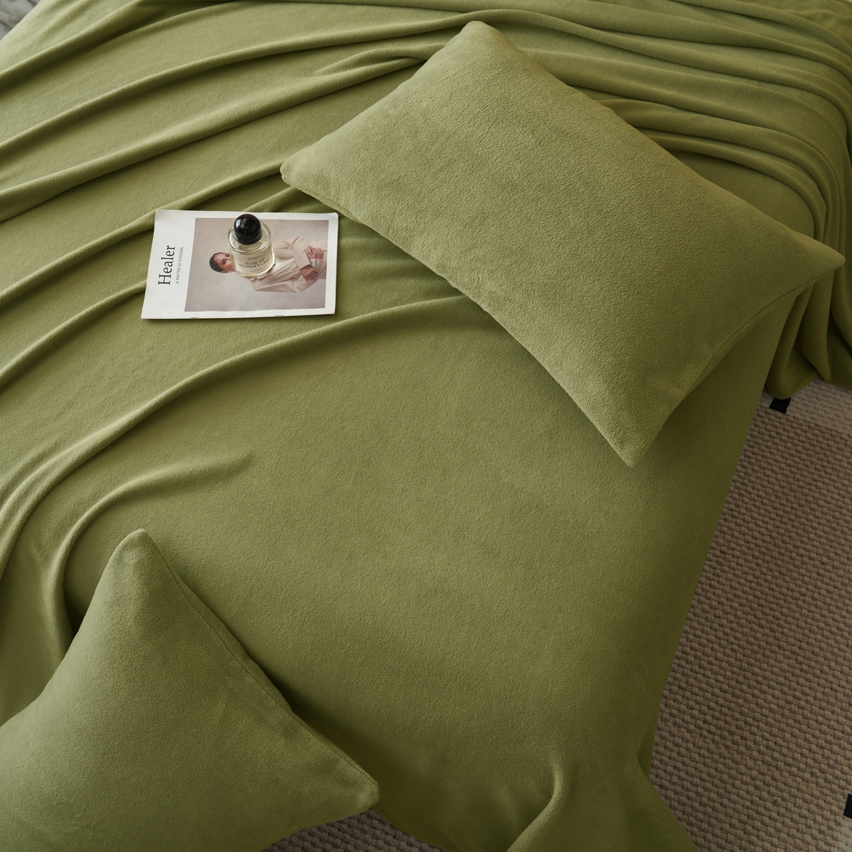 91家纺网 家纺一手货源 找家纺 早晨家纺 2025新款牛奶绒纯色单床单 牛奶绒-橄榄绿